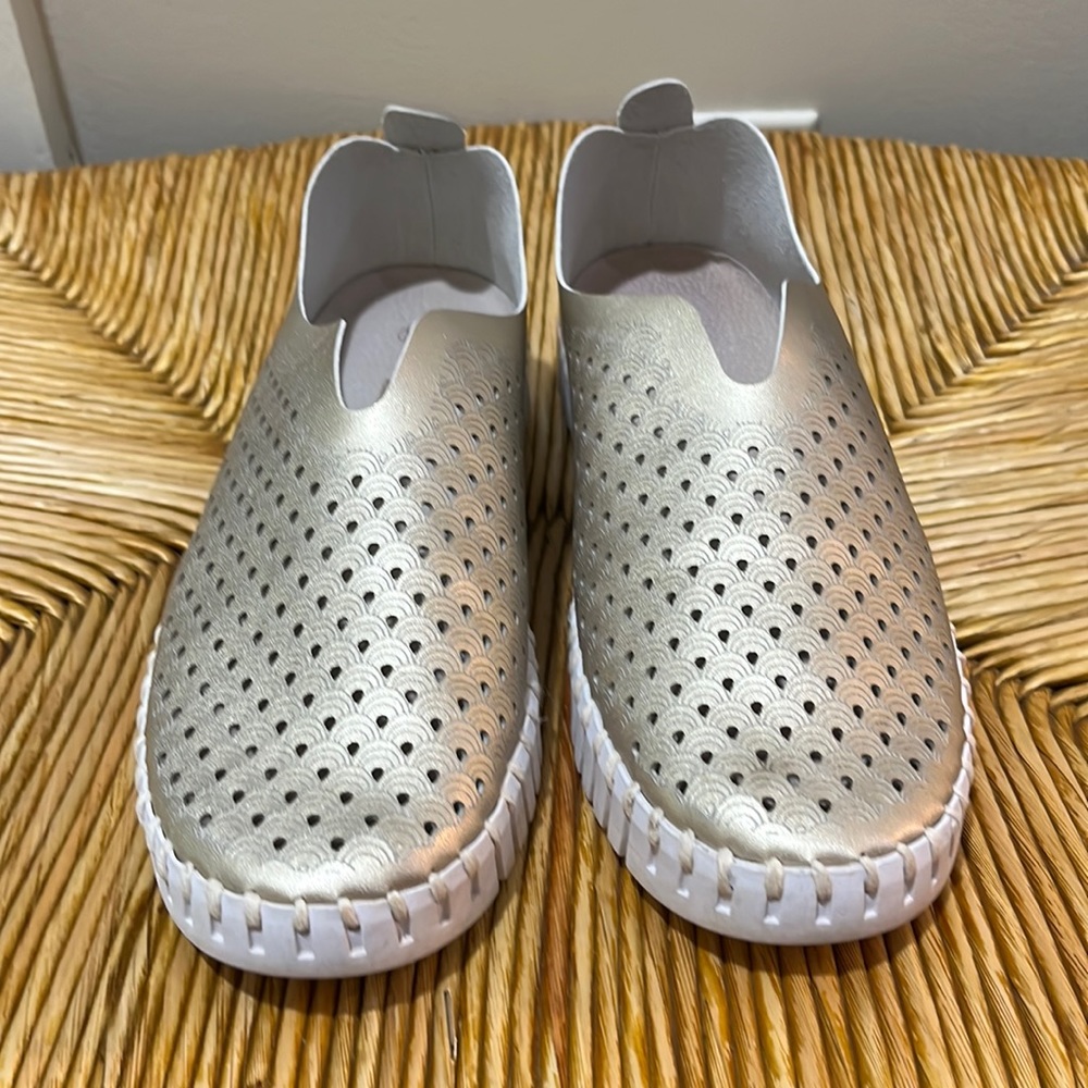 Ilse Jacobsen Hornbaek Flat Tulip Shoes